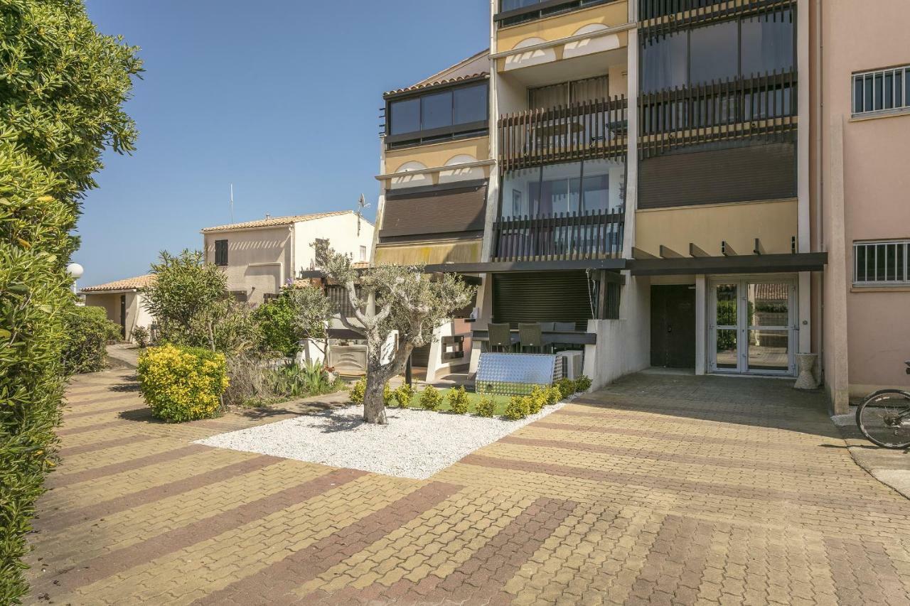 Apartment View Port Venus Naturiste